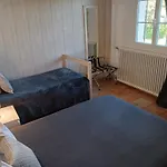 Du Hotel 2*