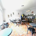 Du Hotel