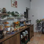 Du Ξενοδοχείο