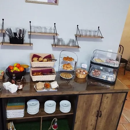 Otel Du Château-Arnoux