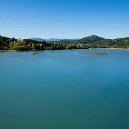 Du Lac Chateau-Arnoux-Saint-Auban
