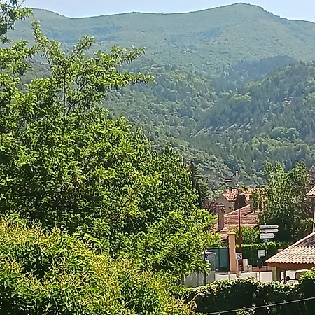 Du 2* Château-Arnoux
